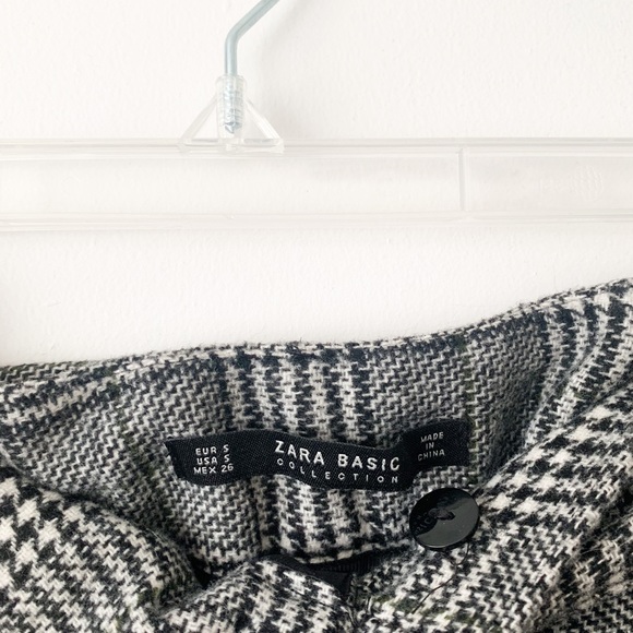 Zara Plaid Culottes (Pants) - Picture 3 of 4